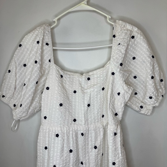 Rails Selene Floral Embroidered Seersucker Dress - Picture 4 of 10